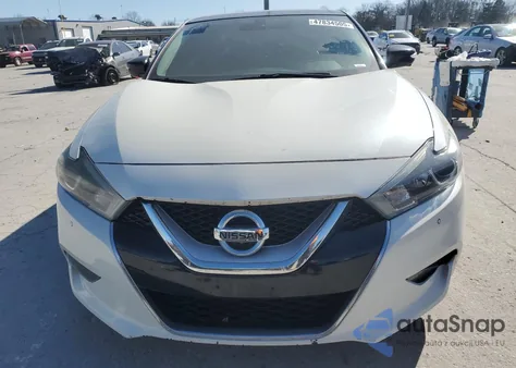 2017 Nissan Maxima 3.5S z USA, uszkodzony, nr VIN 1N4AA6AP2HC435683